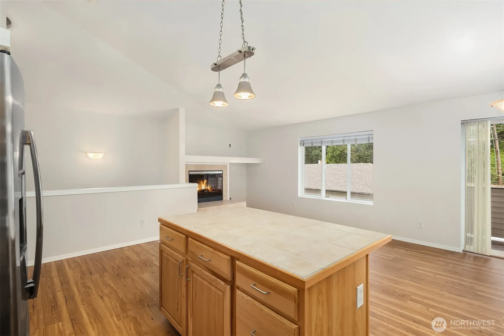 14335 Simonds Road NE #A203, Kirkland, WA 98034