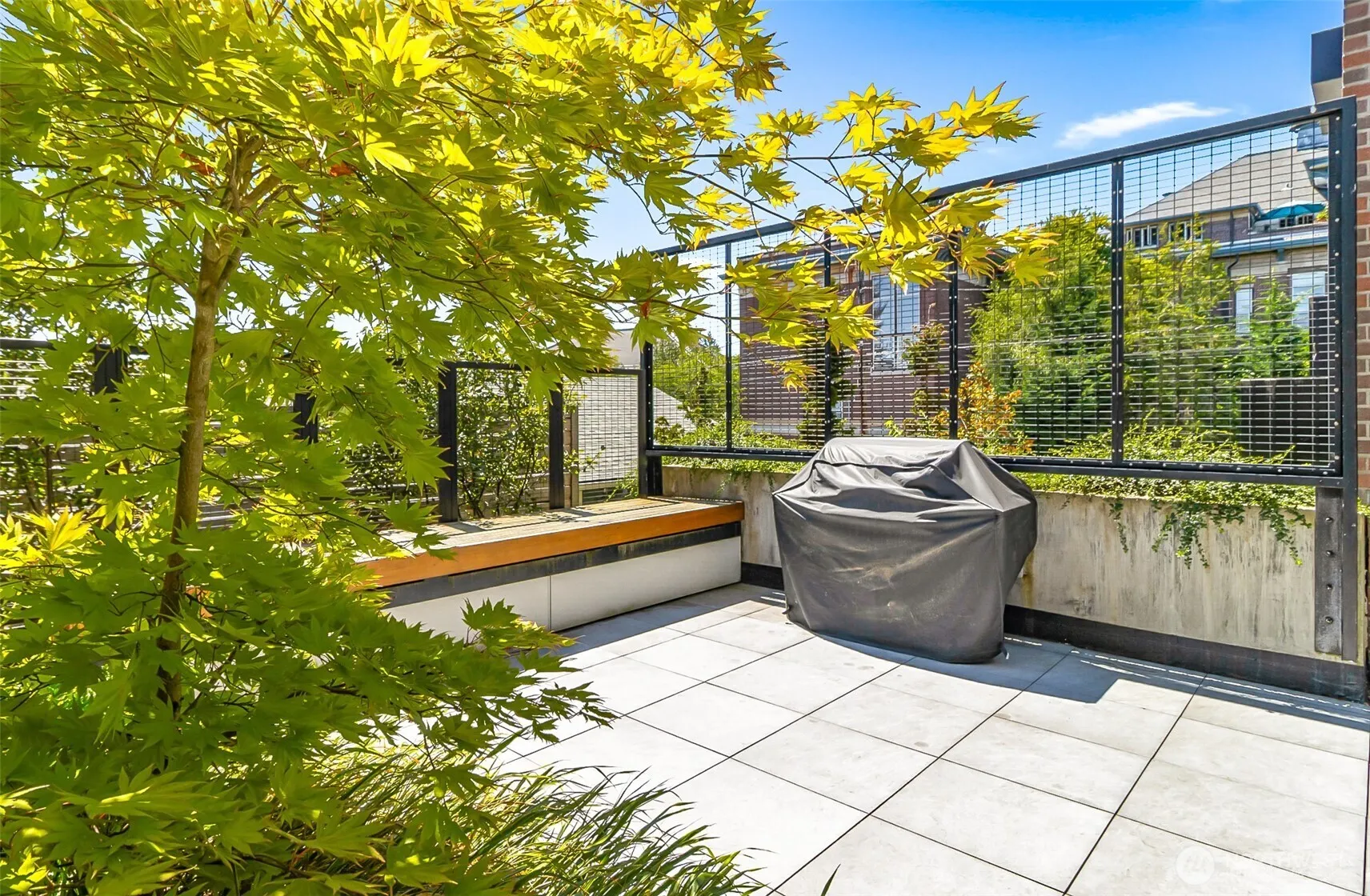 6562 Ravenna Avenue NE, Seattle, WA 98115