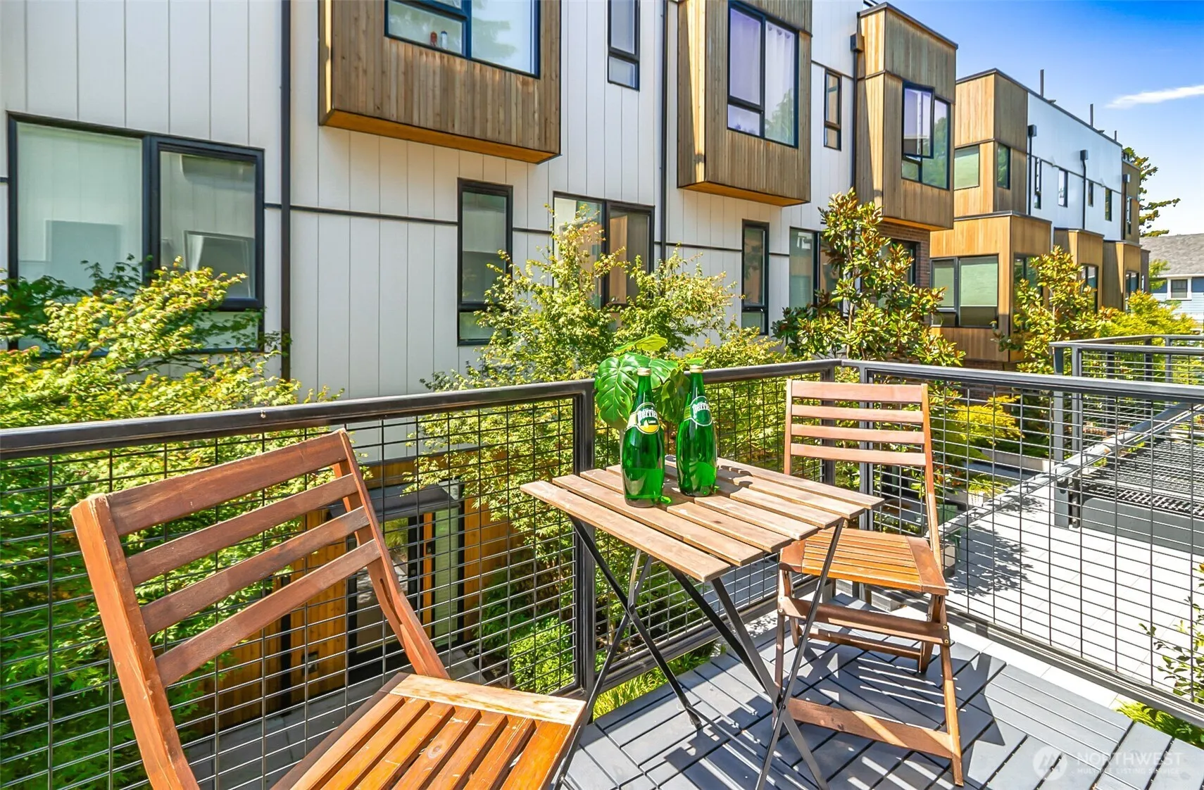 6562 Ravenna Avenue NE, Seattle, WA 98115