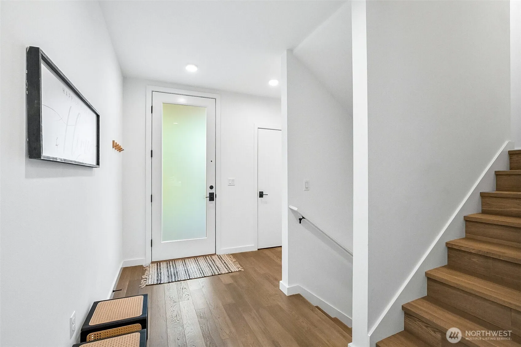 6562 Ravenna Avenue NE, Seattle, WA 98115