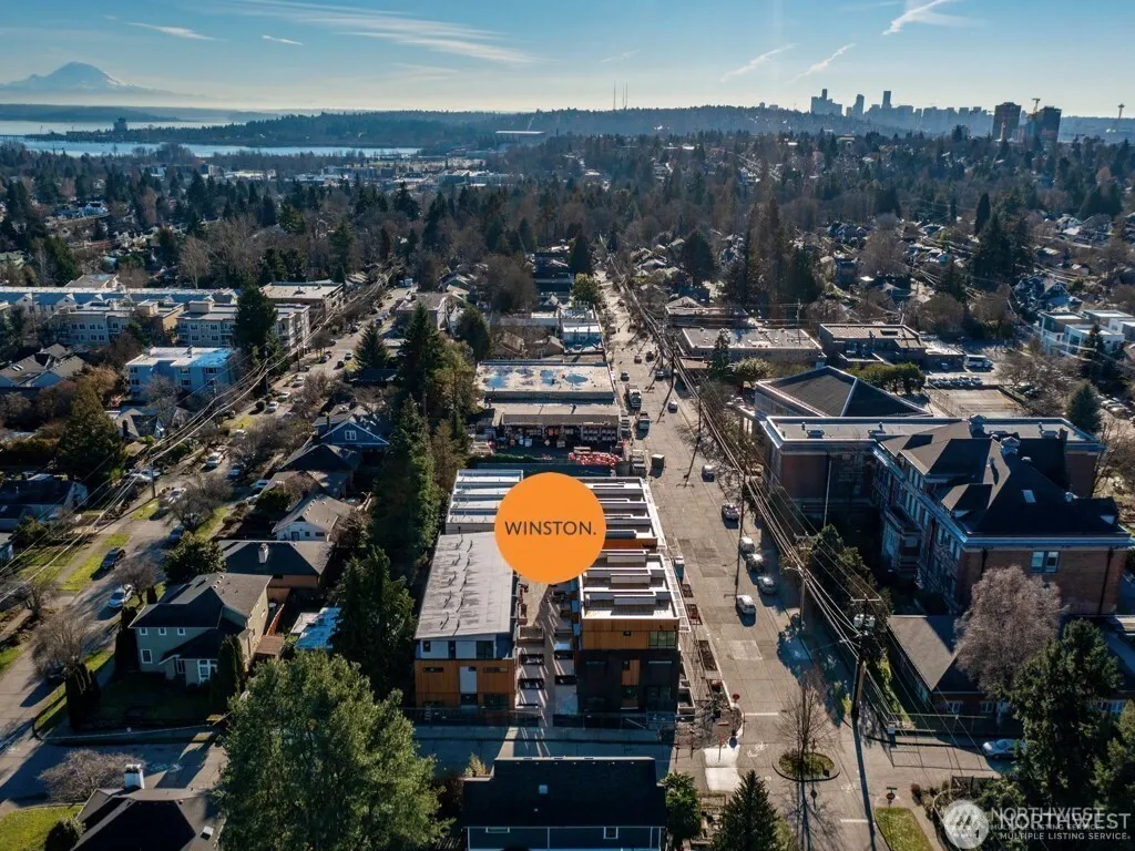 6562 Ravenna Avenue NE, Seattle, WA 98115