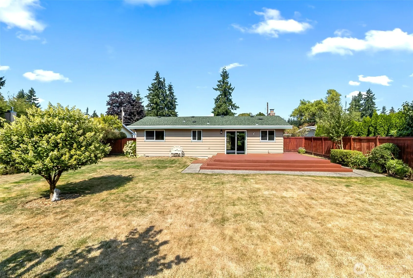 2104 201st Place SW, Lynnwood, WA 98036