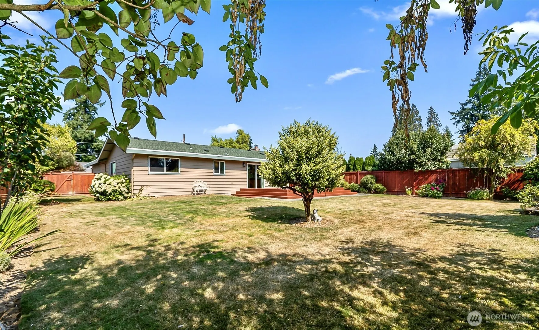 2104 201st Place SW, Lynnwood, WA 98036