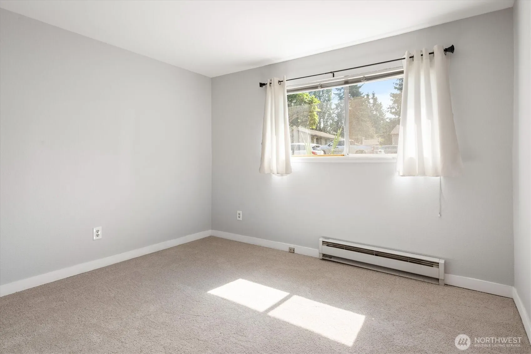 17515 149th Avenue SE #E3, Renton, WA 98058-4501