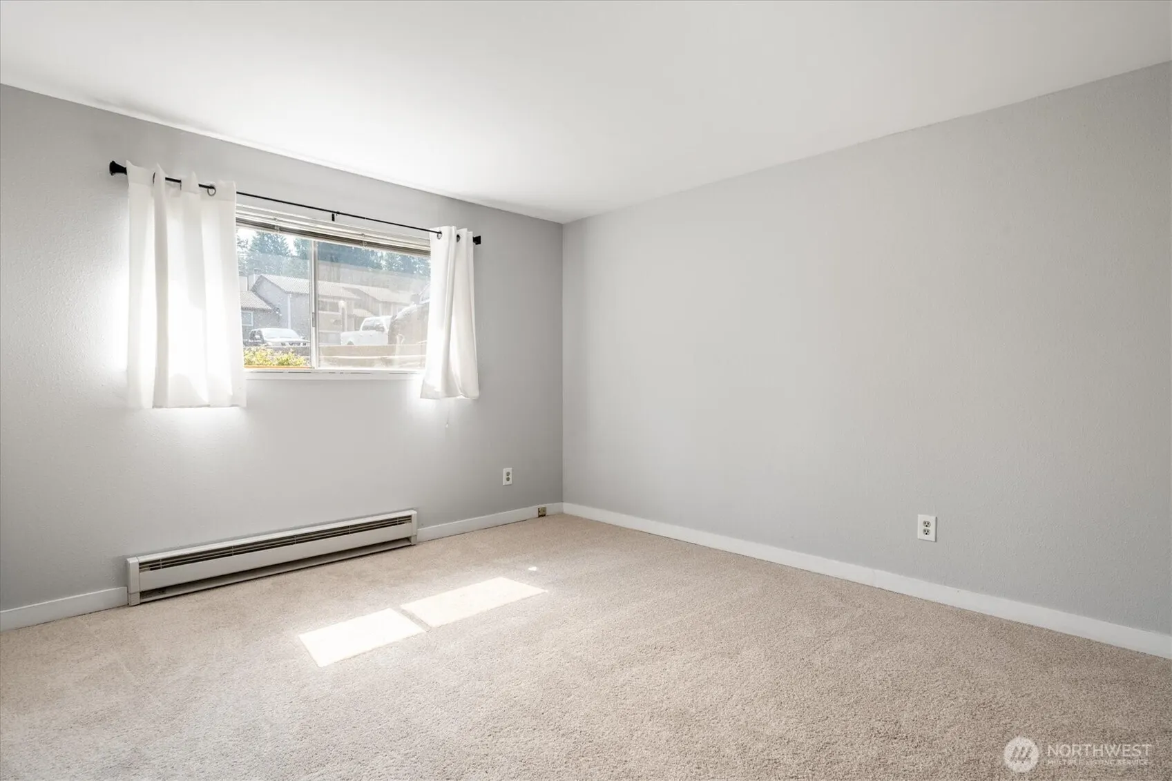 17515 149th Avenue SE #E3, Renton, WA 98058-4501