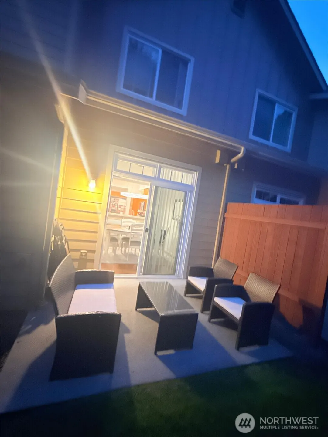 18502 W 36th Avenue #D, Lynnwood, WA 98037