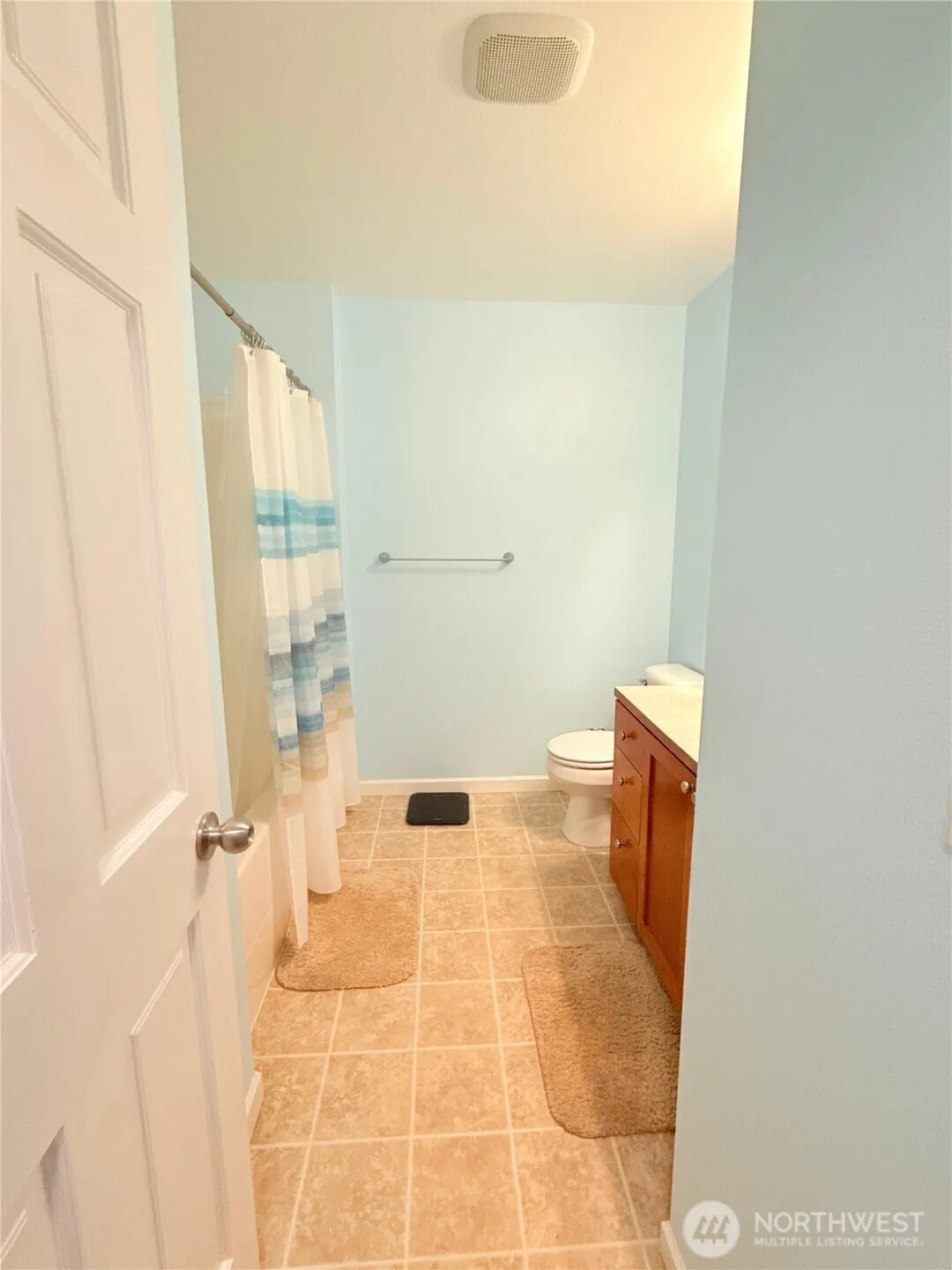 18502 W 36th Avenue #D, Lynnwood, WA 98037