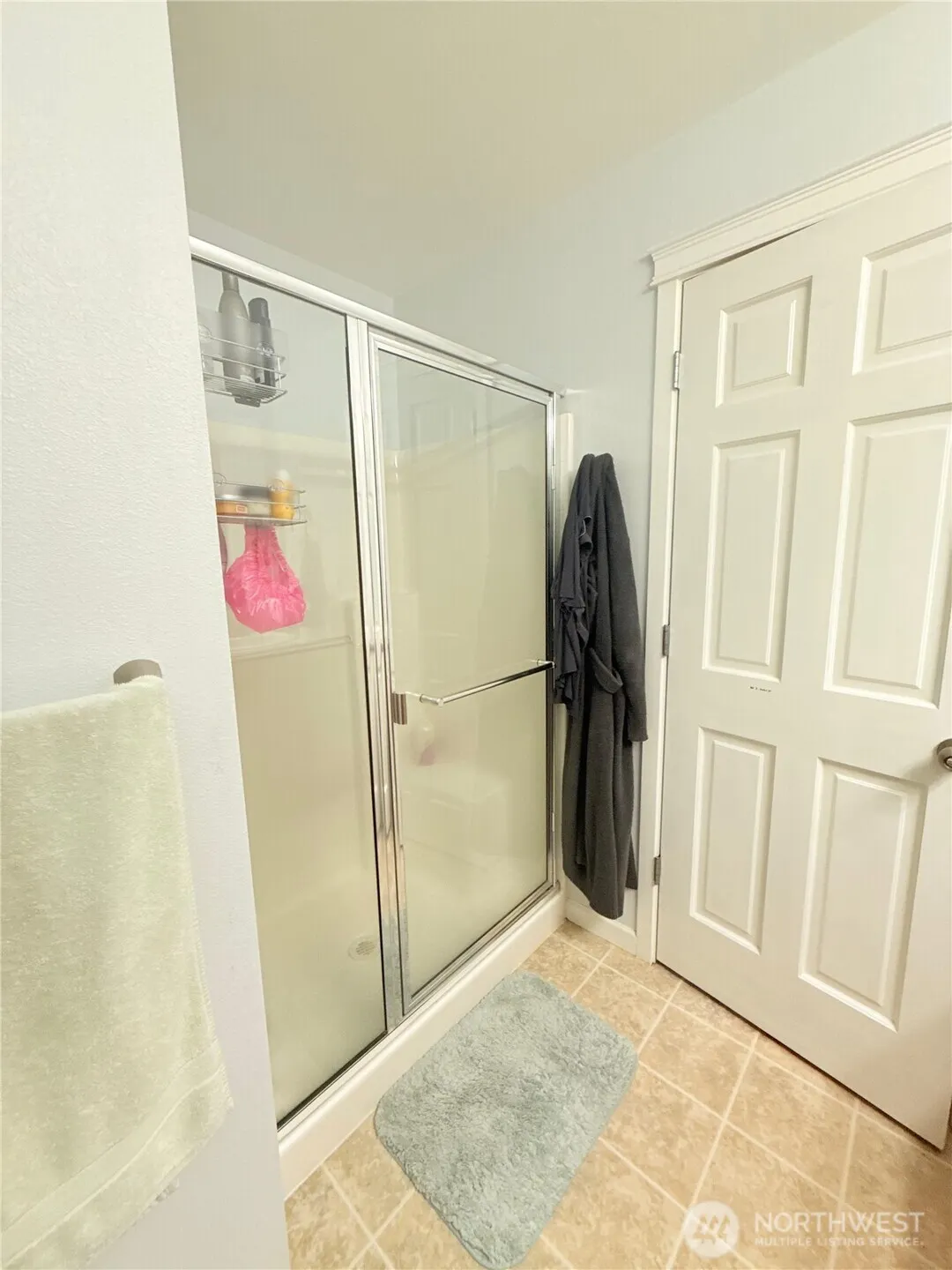 18502 W 36th Avenue #D, Lynnwood, WA 98037