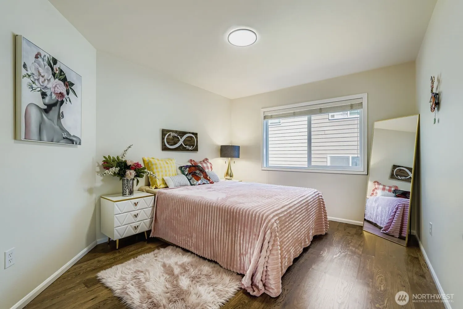 2312 108th Avenue SE, Bellevue, WA 98004