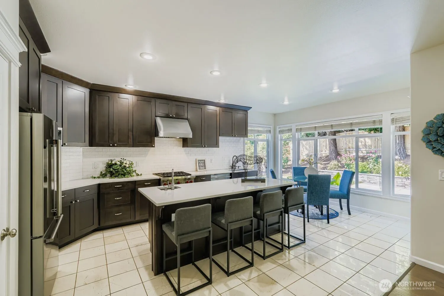 2312 108th Avenue SE, Bellevue, WA 98004