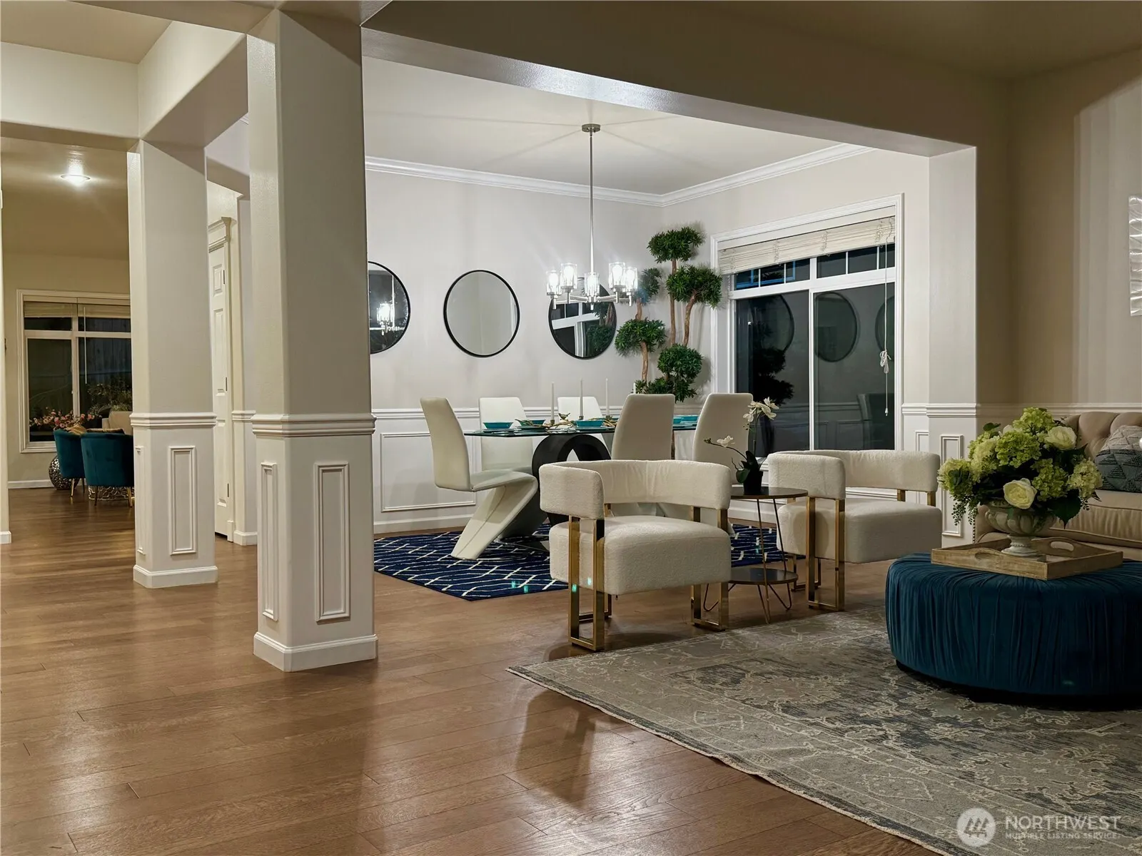 2312 108th Avenue SE, Bellevue, WA 98004