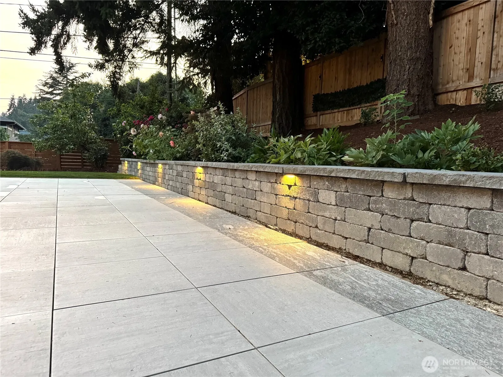 2312 108th Avenue SE, Bellevue, WA 98004