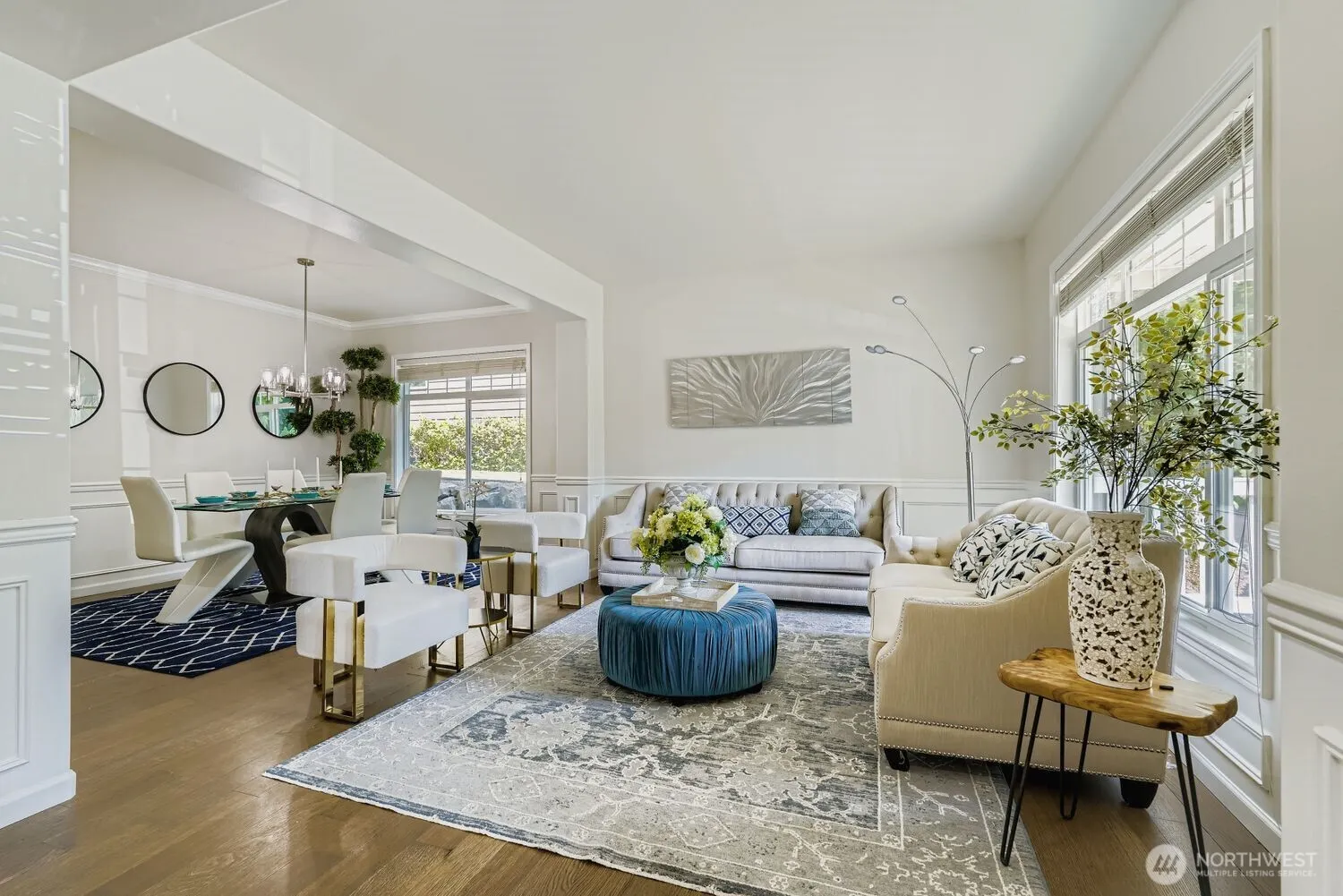 2312 108th Avenue SE, Bellevue, WA 98004