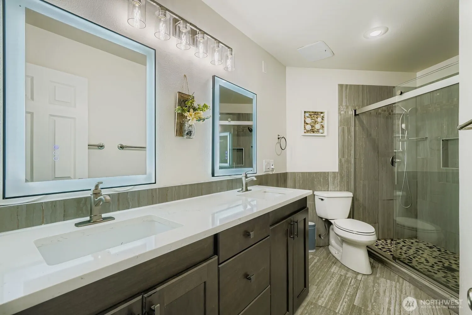 2312 108th Avenue SE, Bellevue, WA 98004