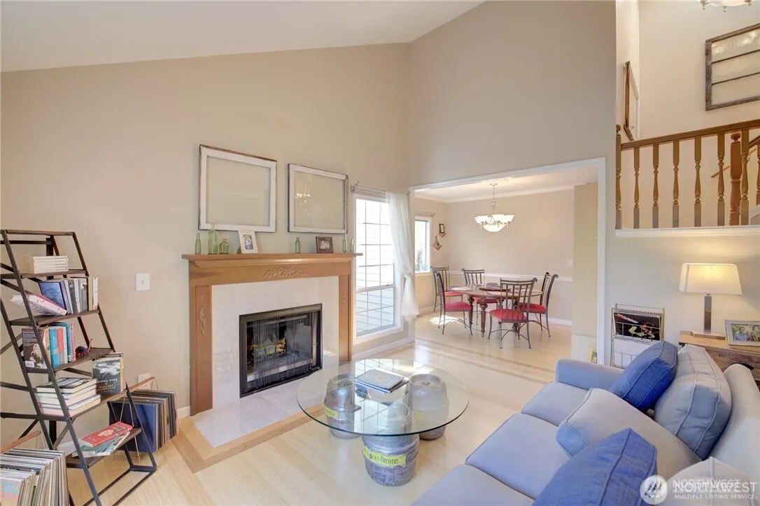 13201 NE 69th Way , Redmond, WA 98052