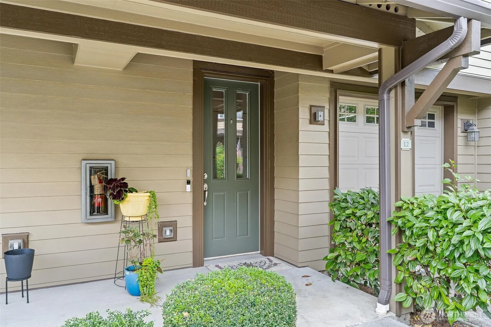 2115 201st Place SE #L2, Bothell, WA 98012-8565