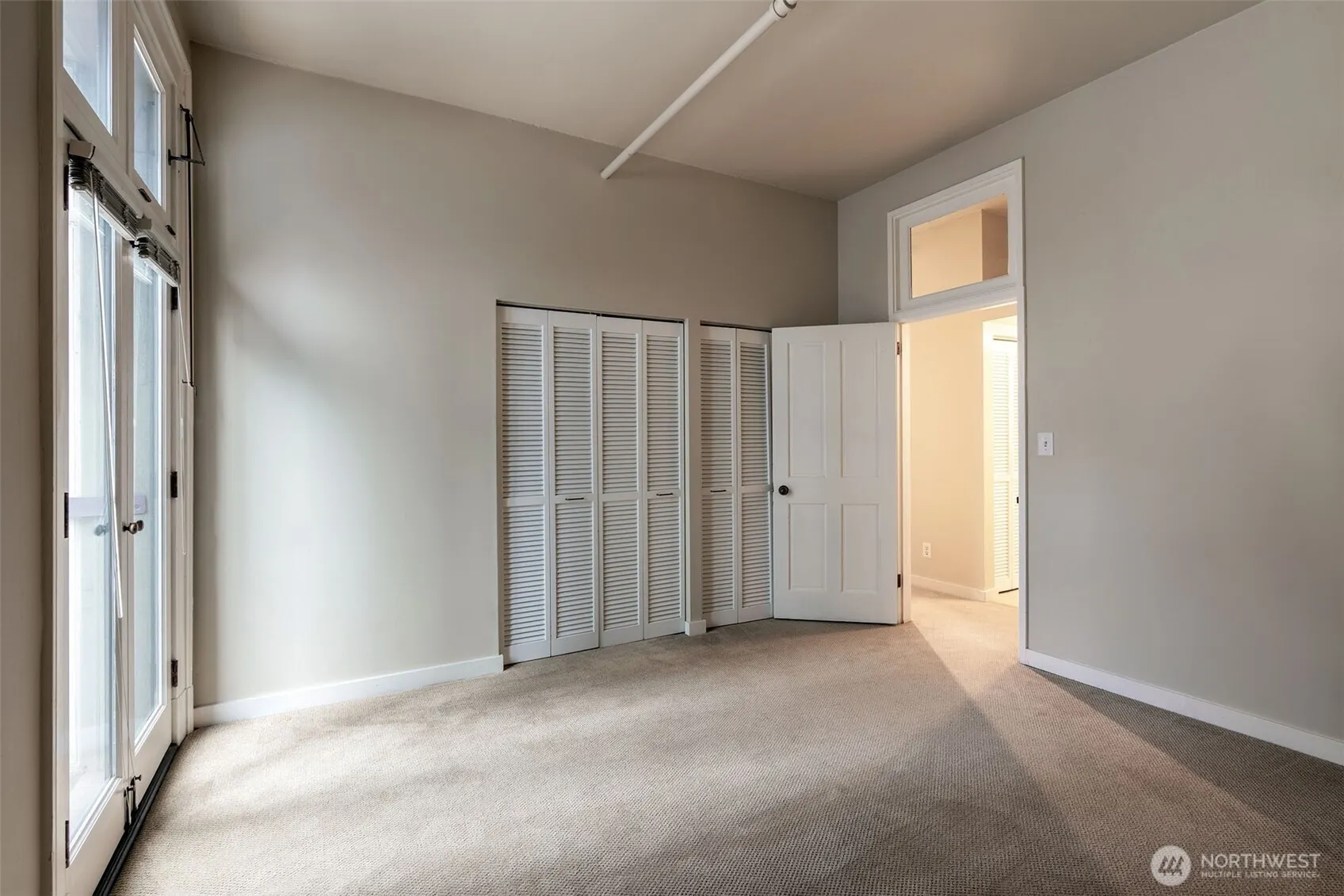 1119 1st Avenue #206, Seattle, WA 98101