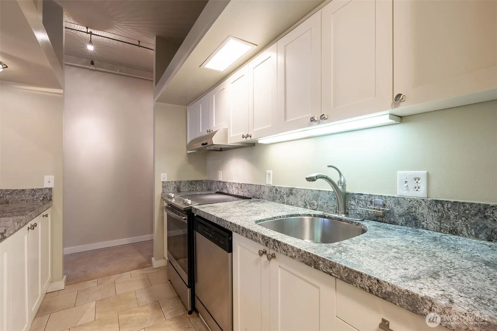 1119 1st Avenue #206, Seattle, WA 98101