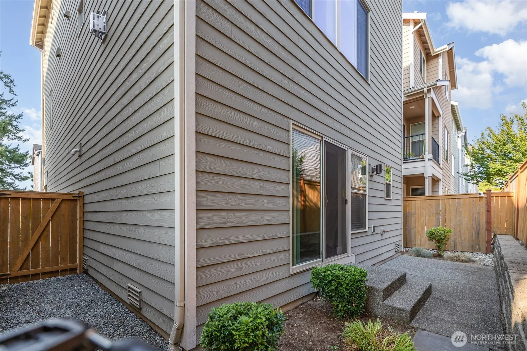 1308 141st Place SW, Lynnwood, WA 98087