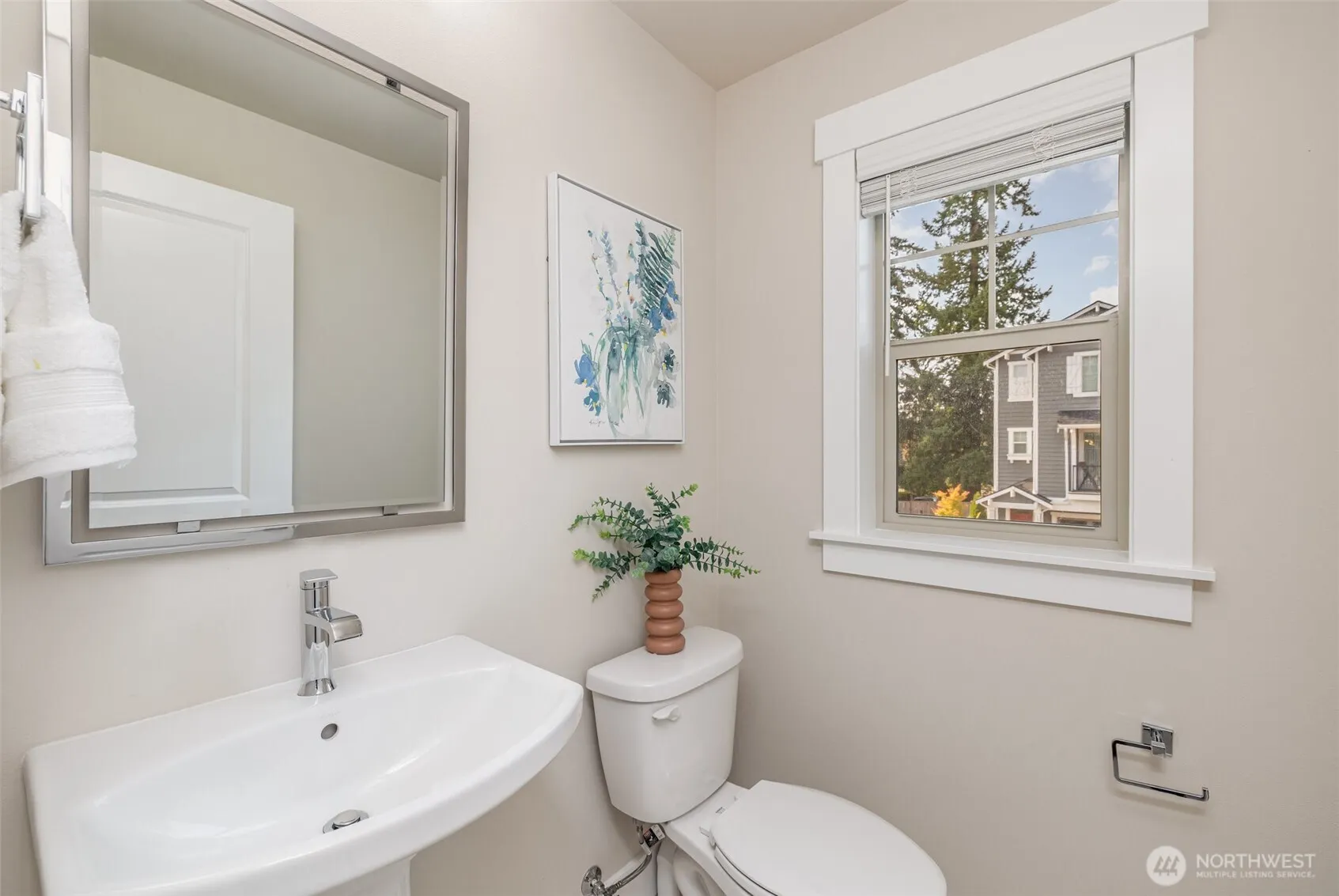 1308 141st Place SW, Lynnwood, WA 98087