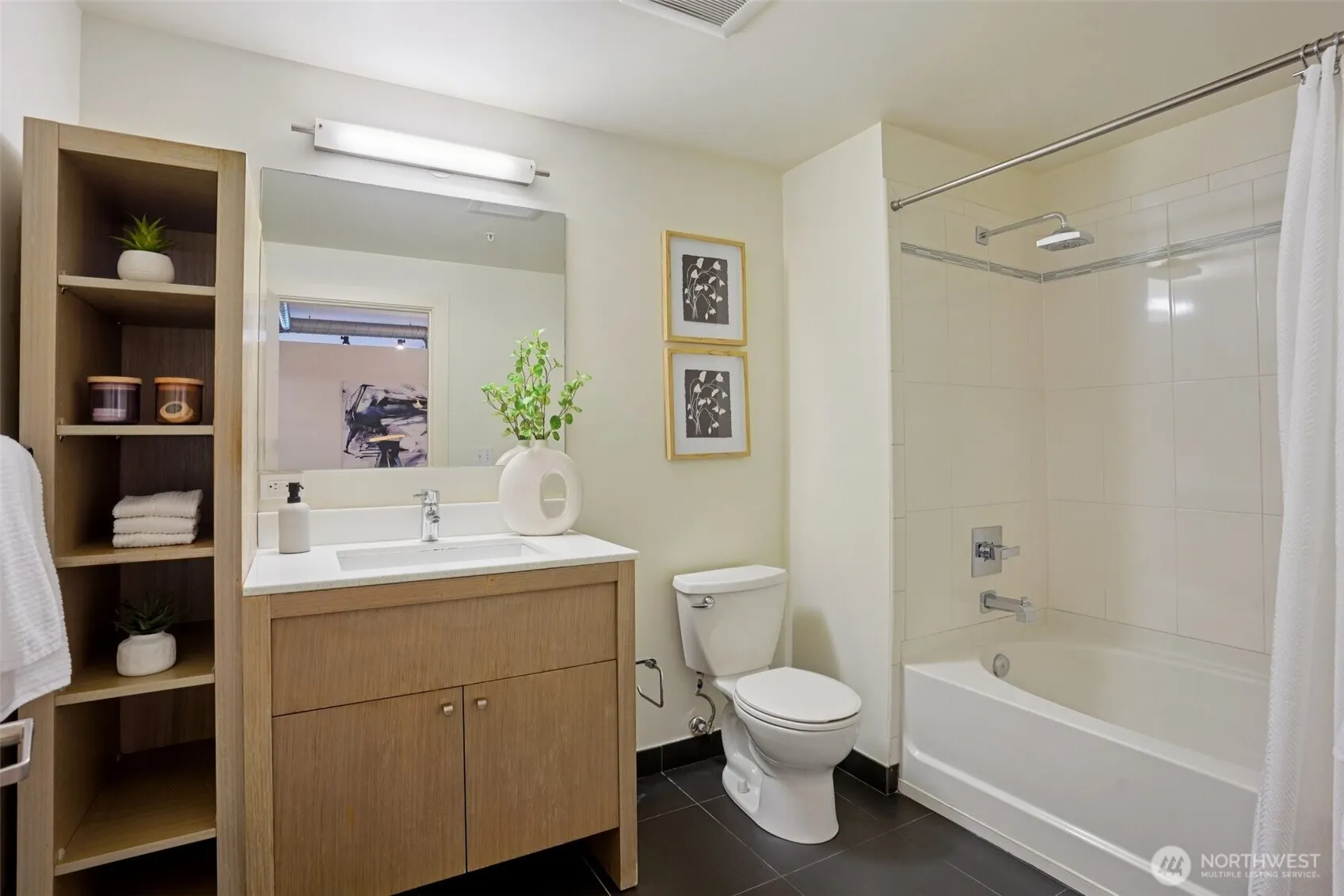 530 Broadway E #504, Seattle, WA 98102