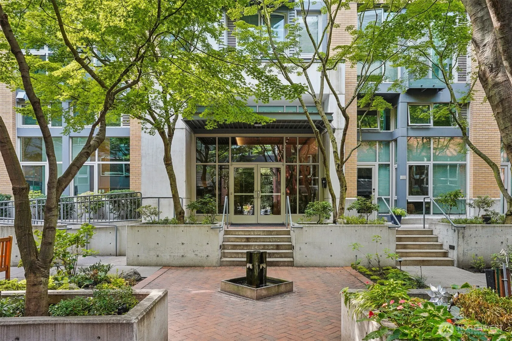 530 Broadway E #504, Seattle, WA 98102