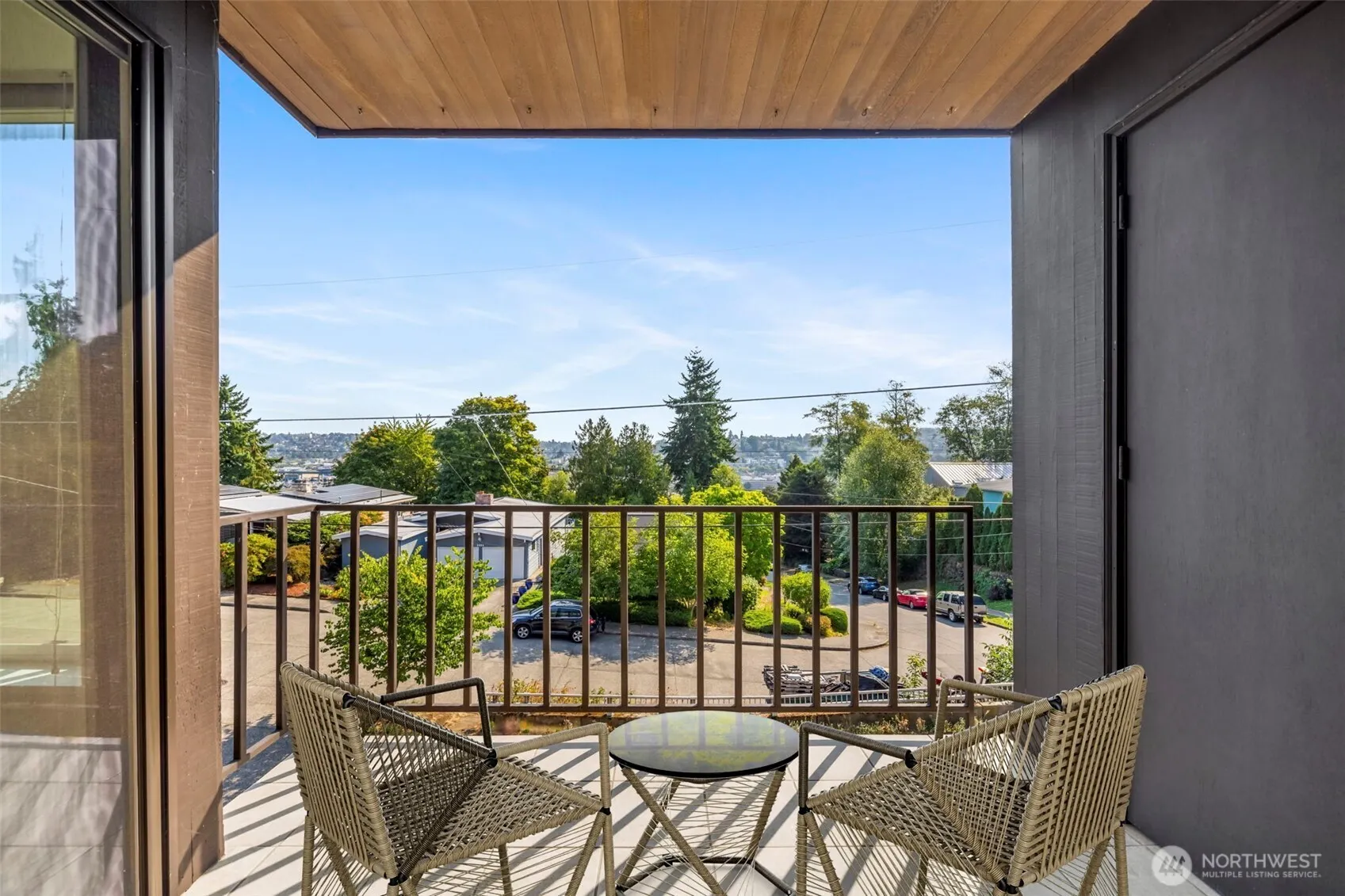 3601 24th Avenue W #207, Seattle, WA 98199