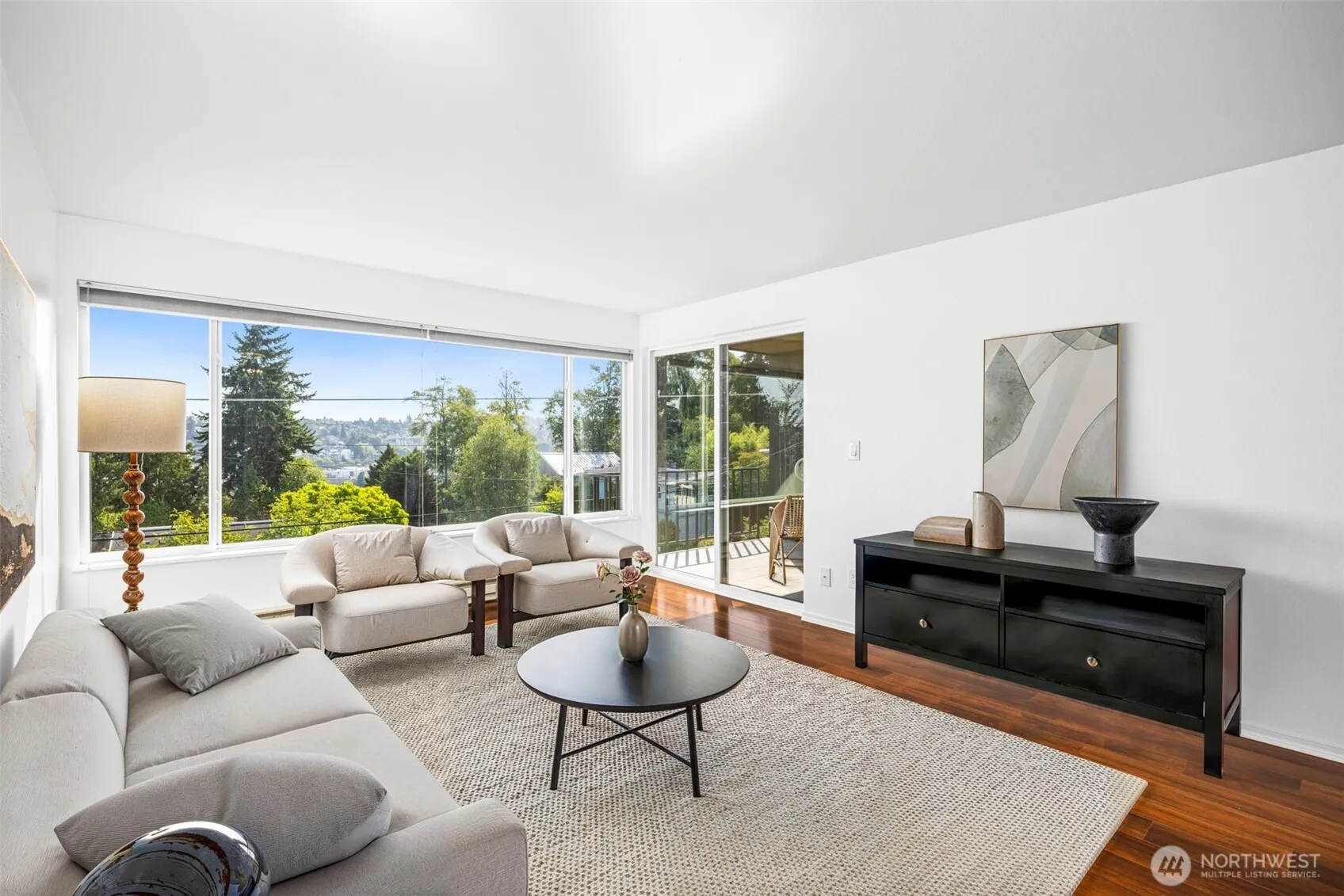 3601 24th Avenue W #207, Seattle, WA 98199