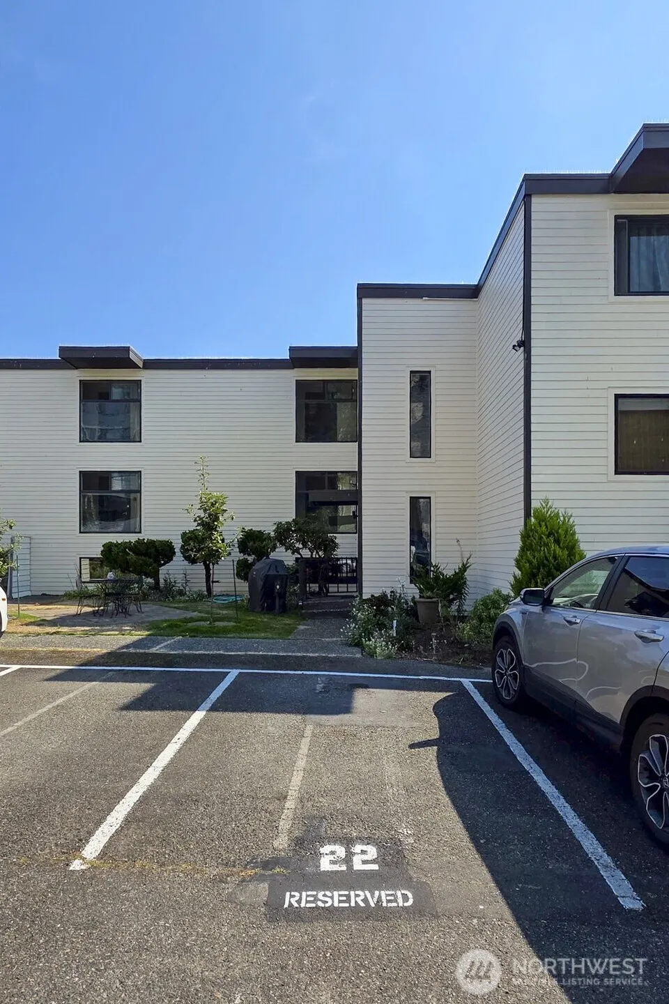 3601 24th Avenue W #207, Seattle, WA 98199