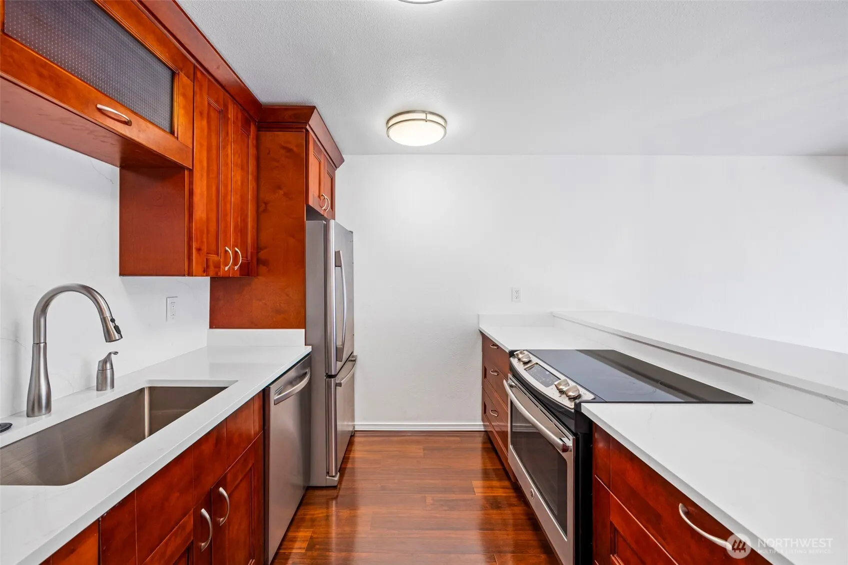 3601 24th Avenue W #207, Seattle, WA 98199
