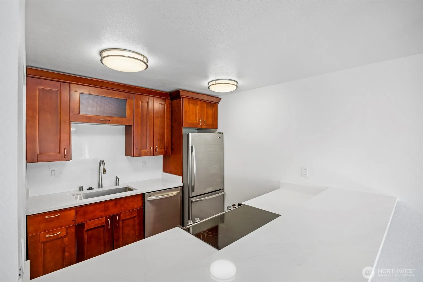 3601 24th Avenue W #207, Seattle, WA 98199