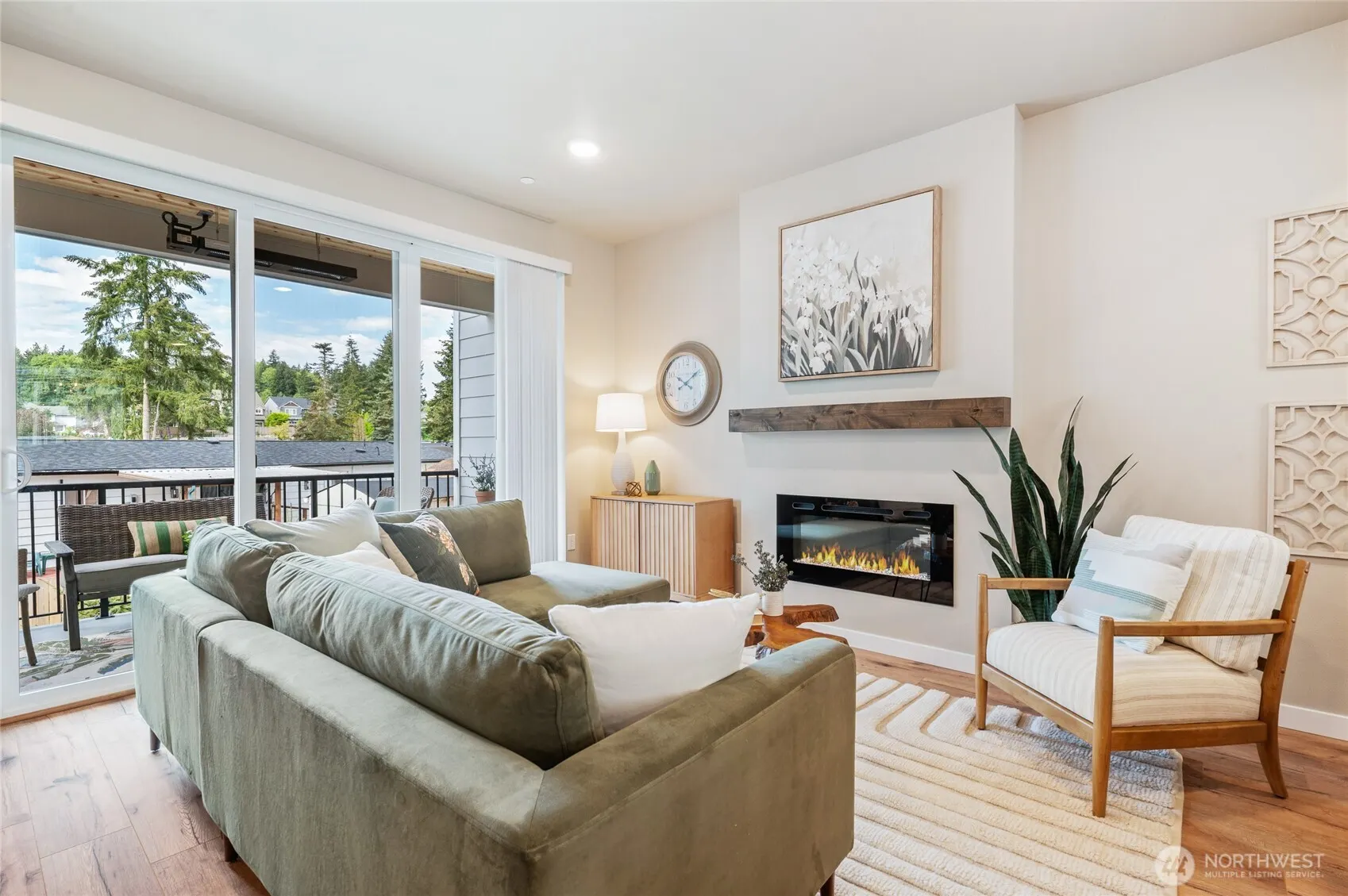 1322 194th Street SE #E2, Bothell, WA 98012