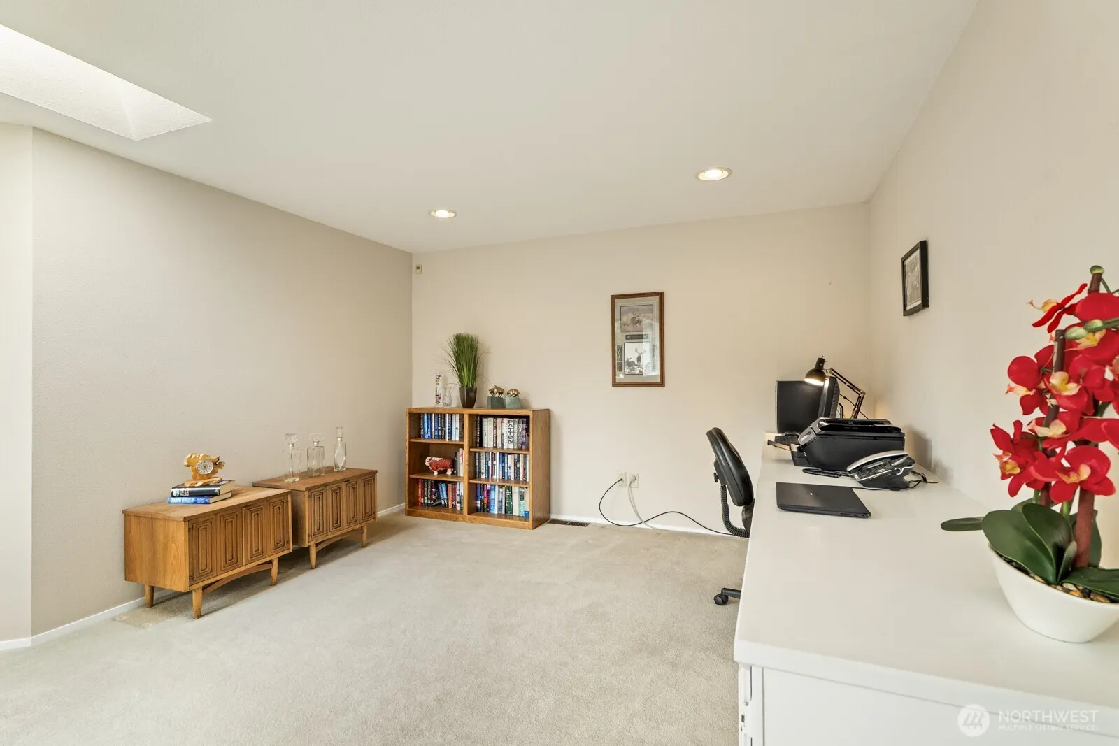 2015 Mill Pointe Drive SE, Mill Creek, WA 98012