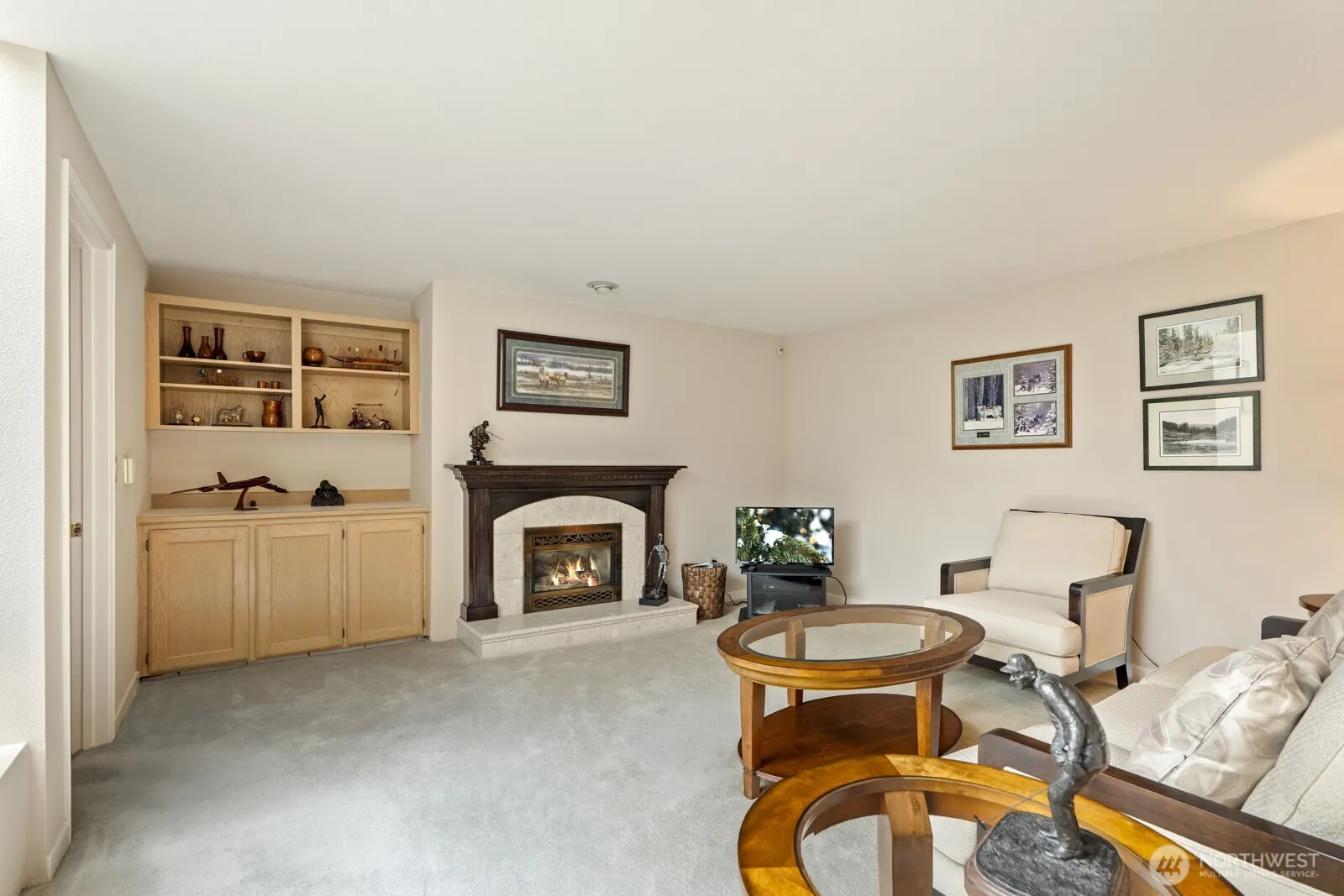 2015 Mill Pointe Drive SE, Mill Creek, WA 98012