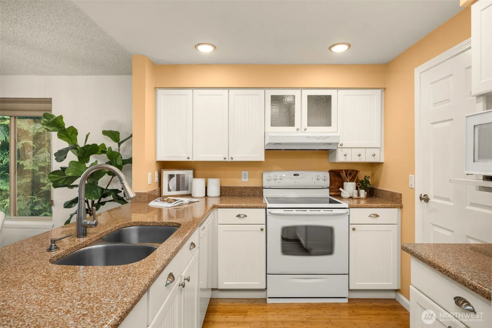 1555 Union Avenue NE #54, Renton, WA 98059-3972