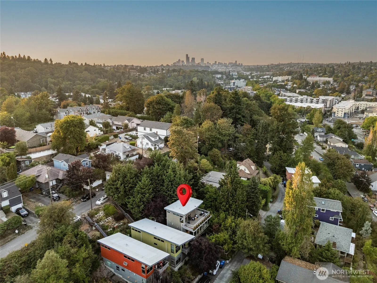 4050 34th Avenue S, Seattle, WA 98118