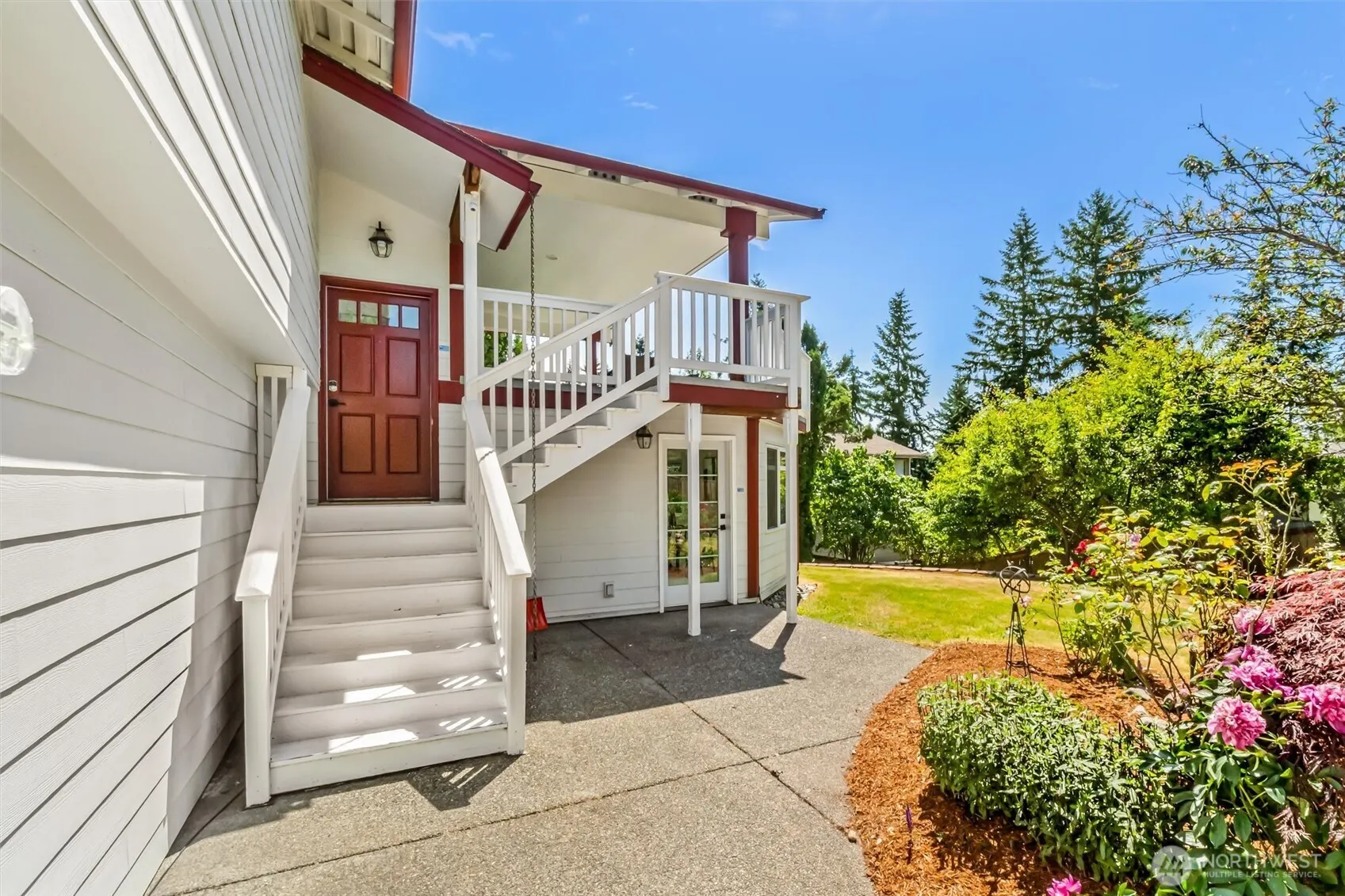 21031 NE 17th Street , Sammamish, WA 98074-4203