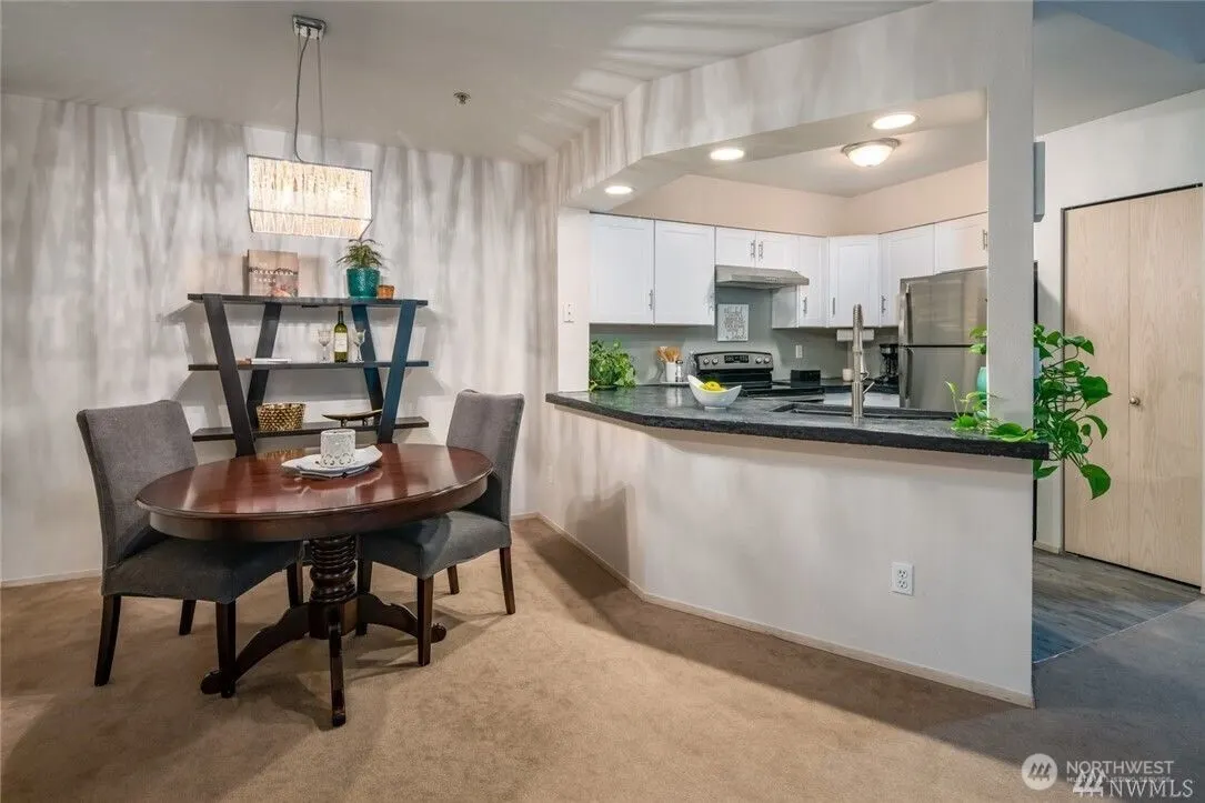 15300 112th Avenue NE #B308, Bothell, WA 98011