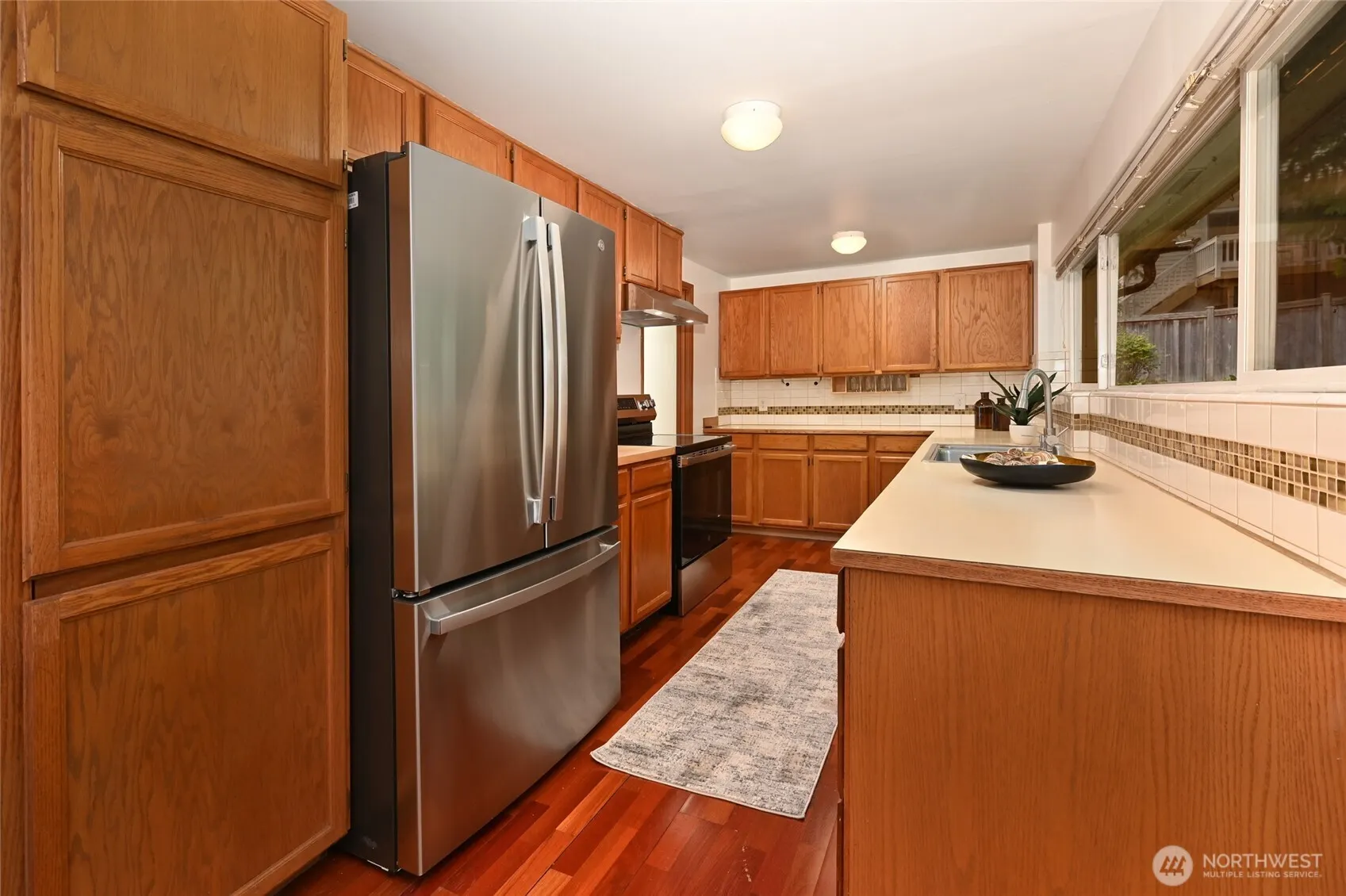 7818 NE 124th St , Kirkland, WA 98034