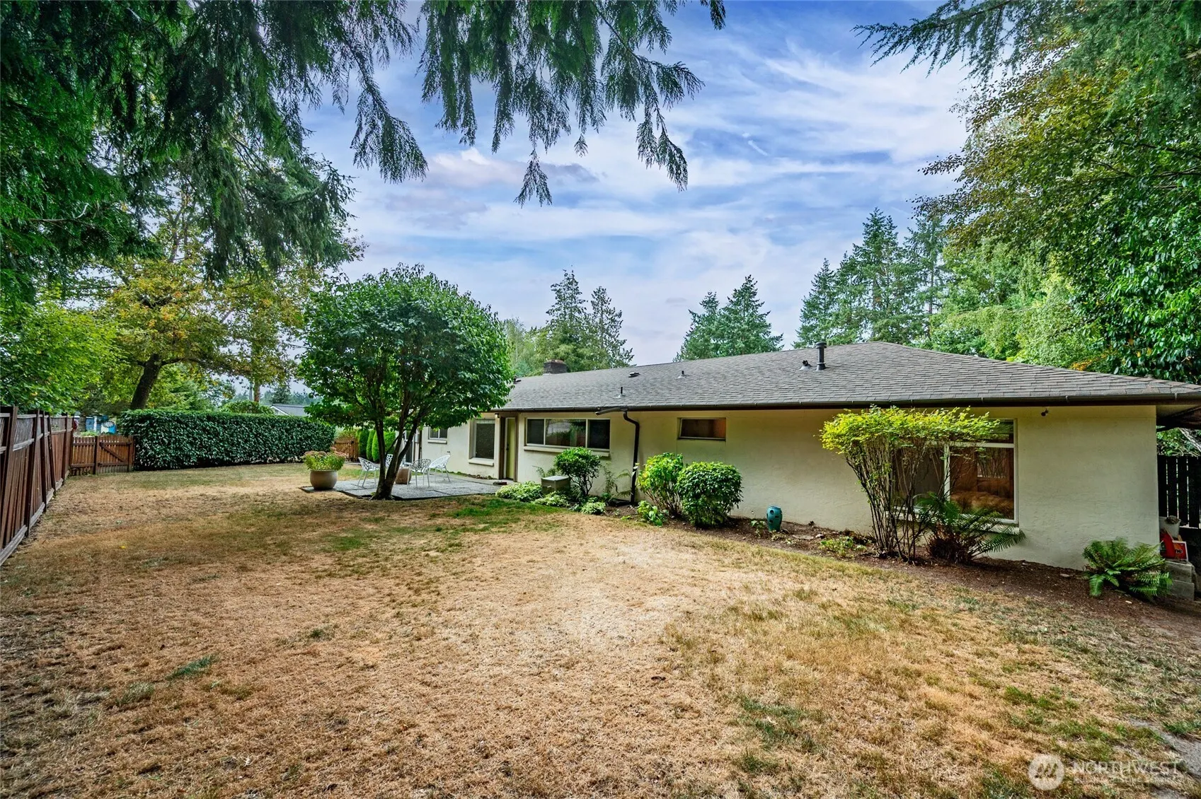 7818 NE 124th St , Kirkland, WA 98034