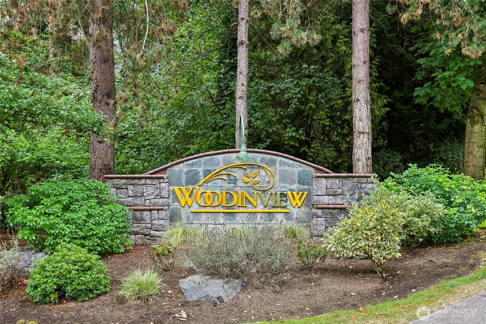 12118 NE 171st Place #E202, Bothell, WA 98011
