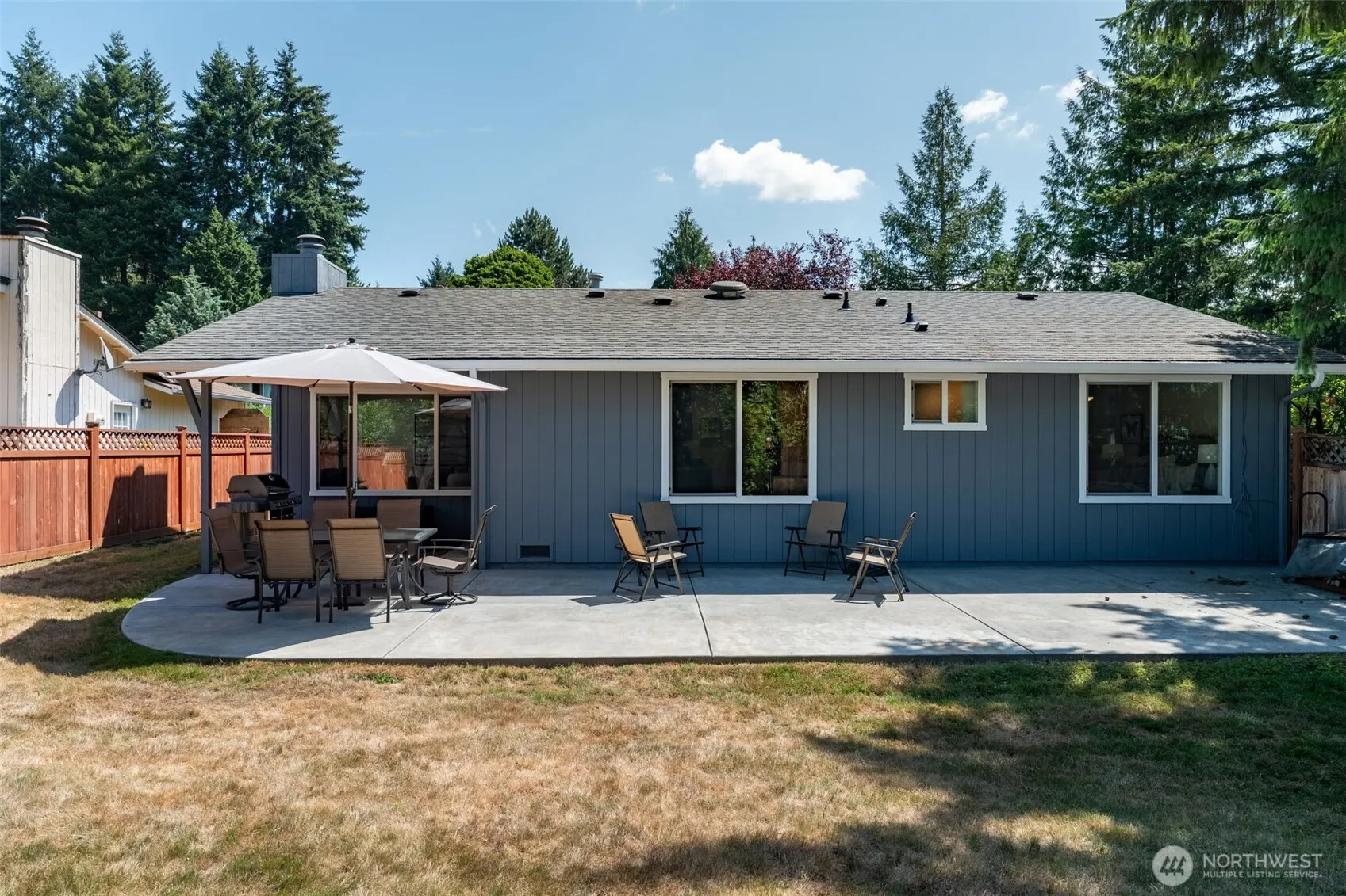 10909 156th Place NE, Redmond, WA 98052