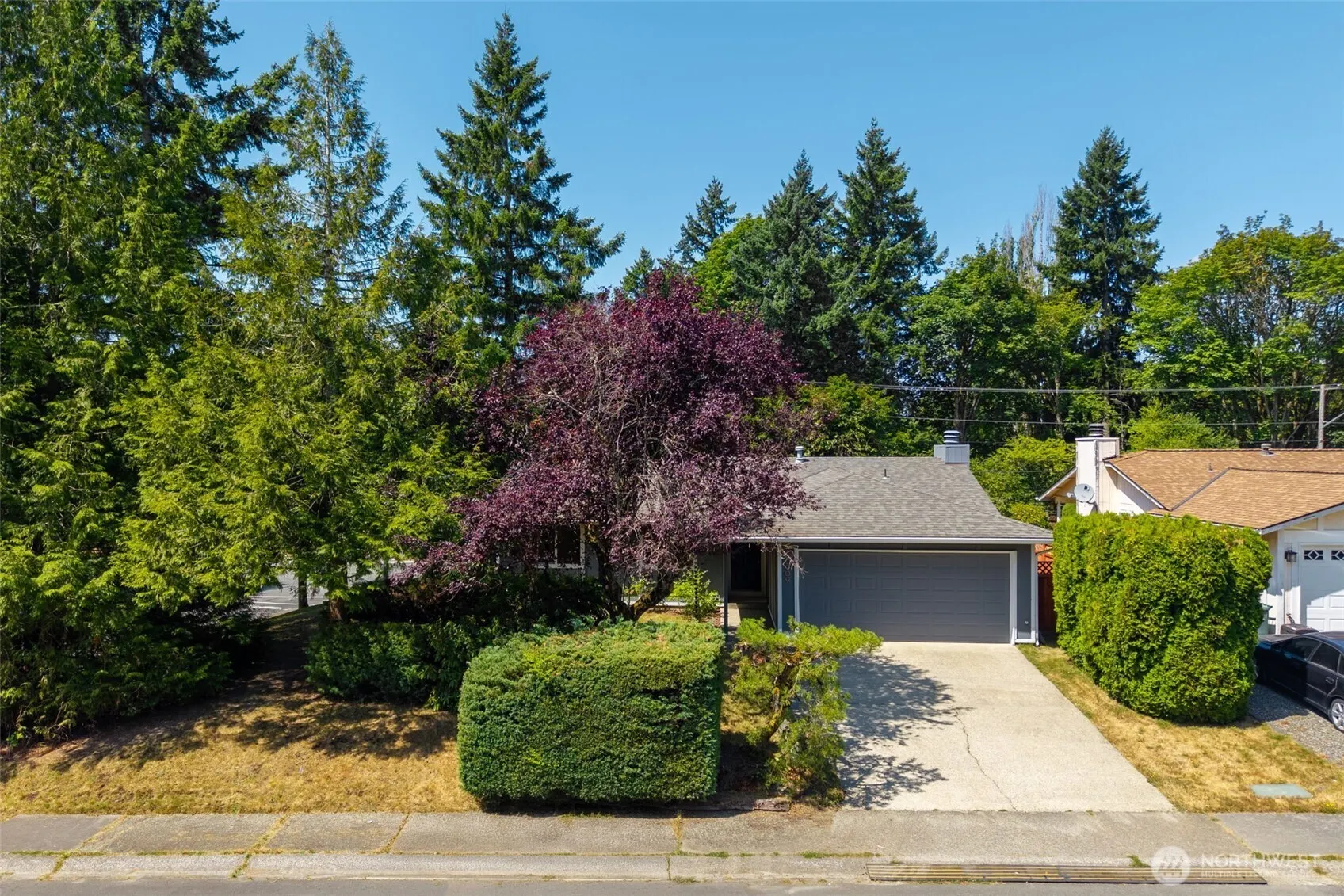 10909 156th Place NE, Redmond, WA 98052