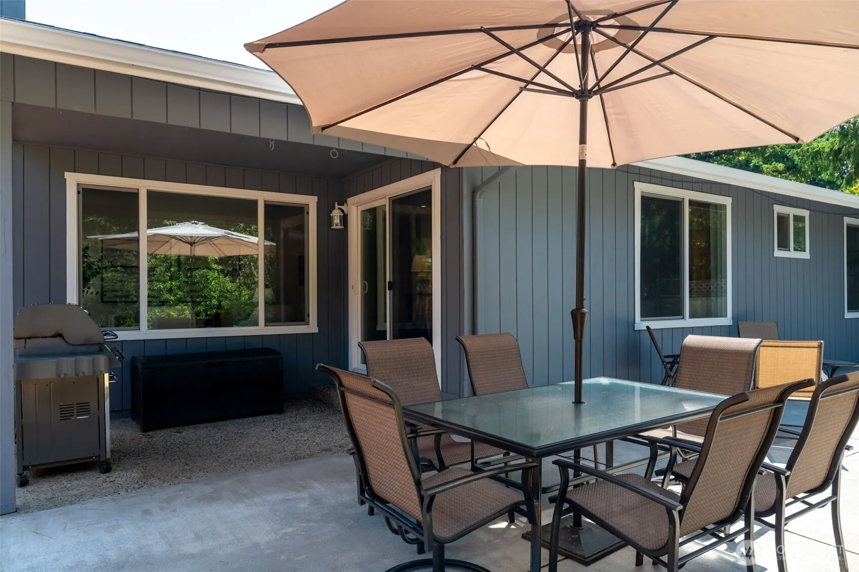 10909 156th Place NE, Redmond, WA 98052