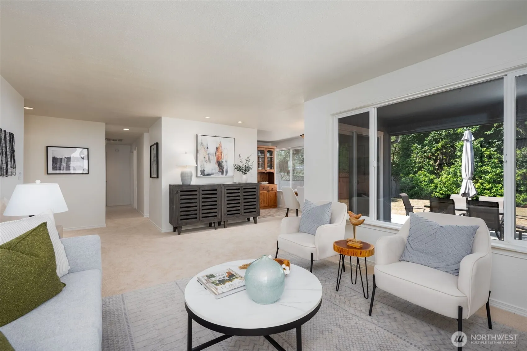 10909 156th Place NE, Redmond, WA 98052