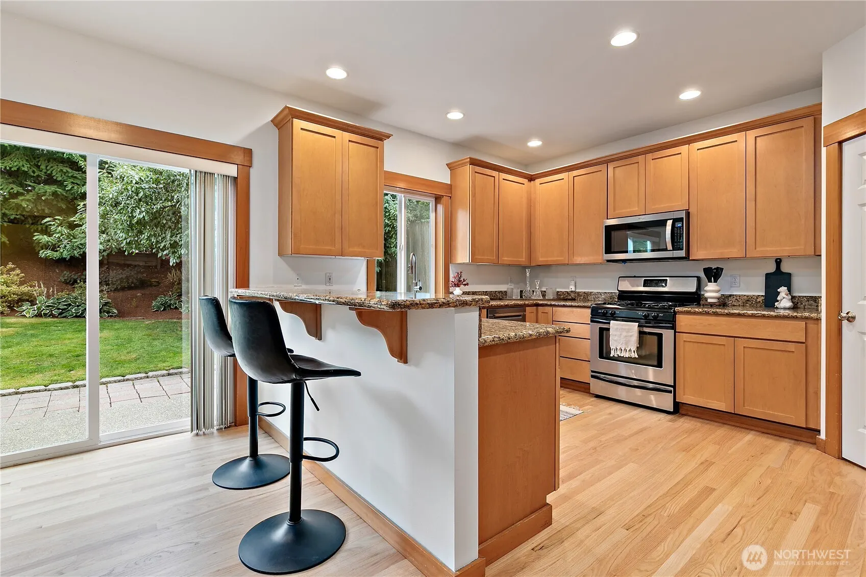 5468 18th Avenue SW, Seattle, WA 98106