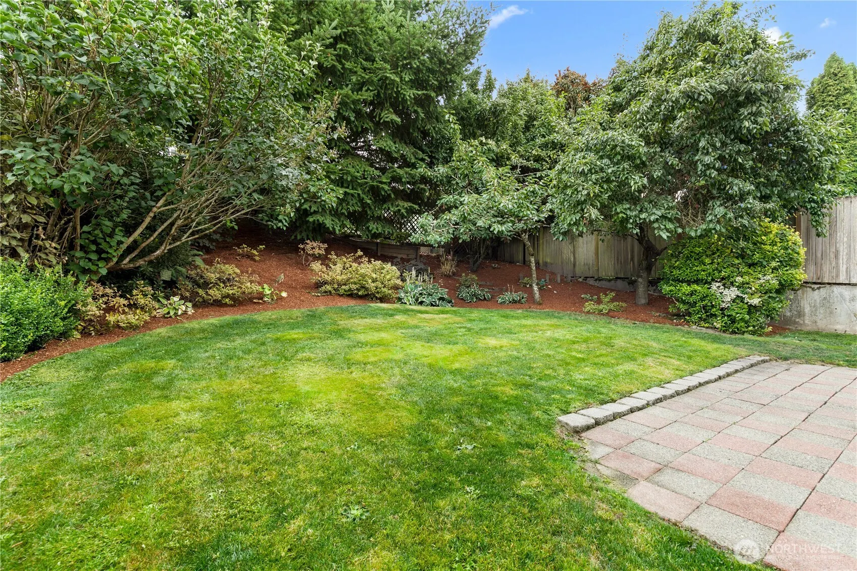 5468 18th Avenue SW, Seattle, WA 98106