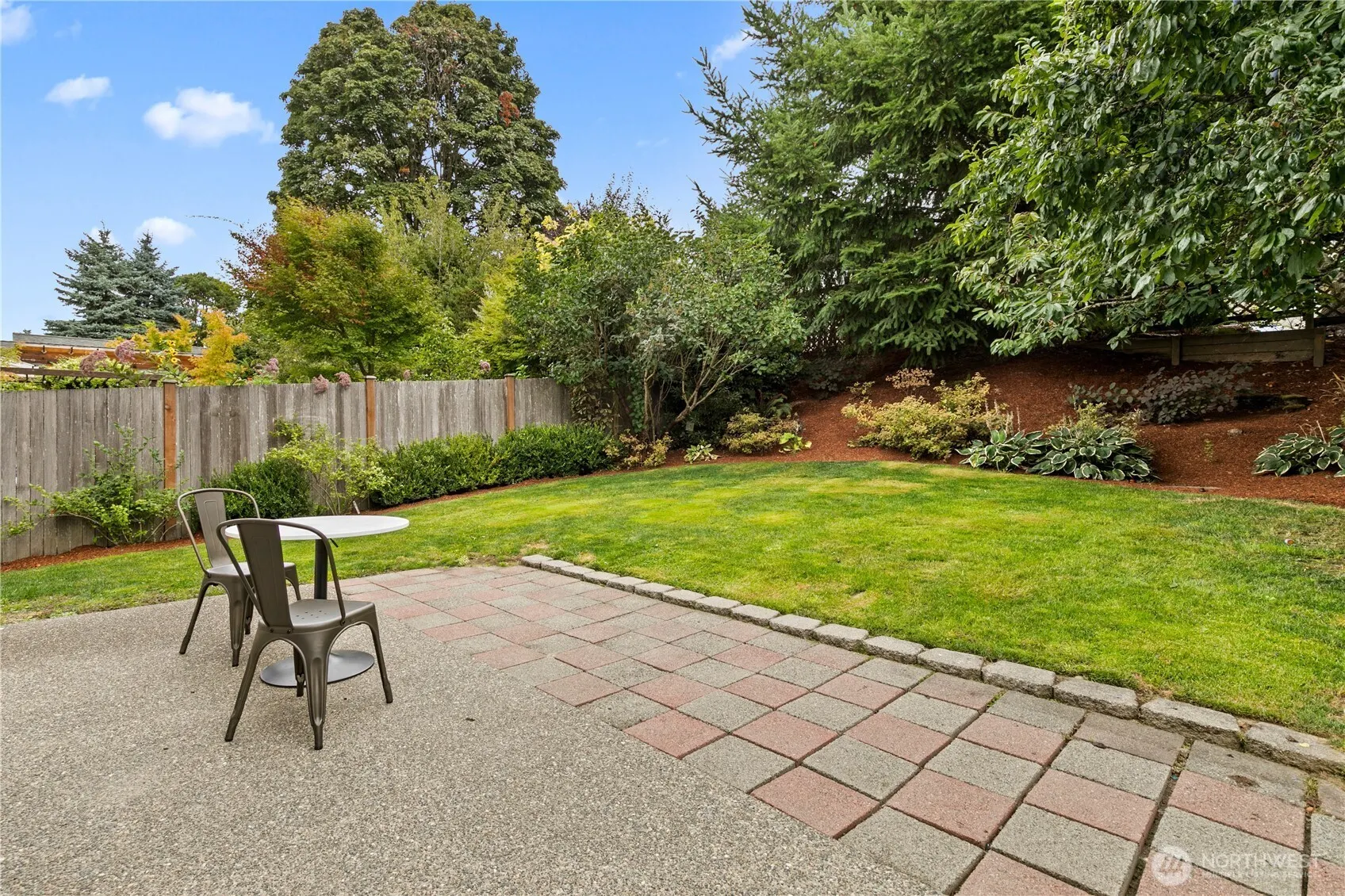 5468 18th Avenue SW, Seattle, WA 98106