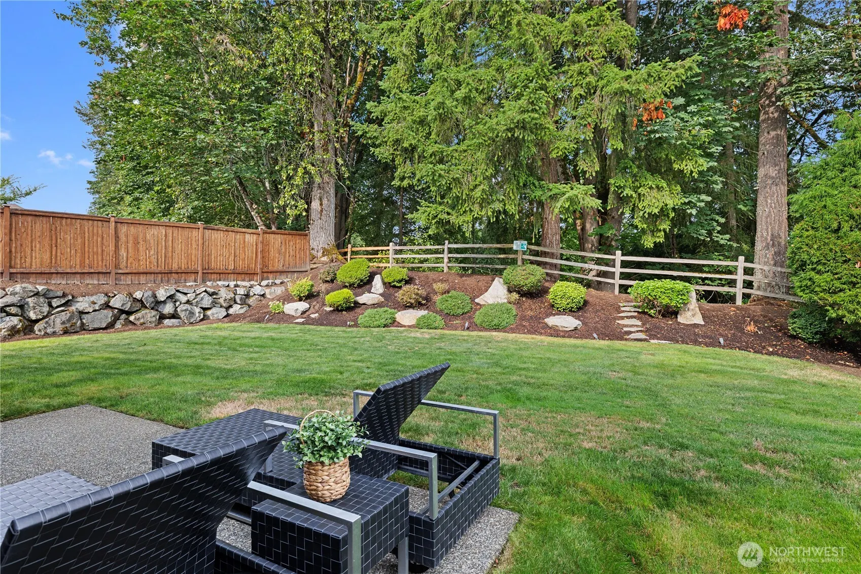 243 247th Place NE, Sammamish, WA 98074