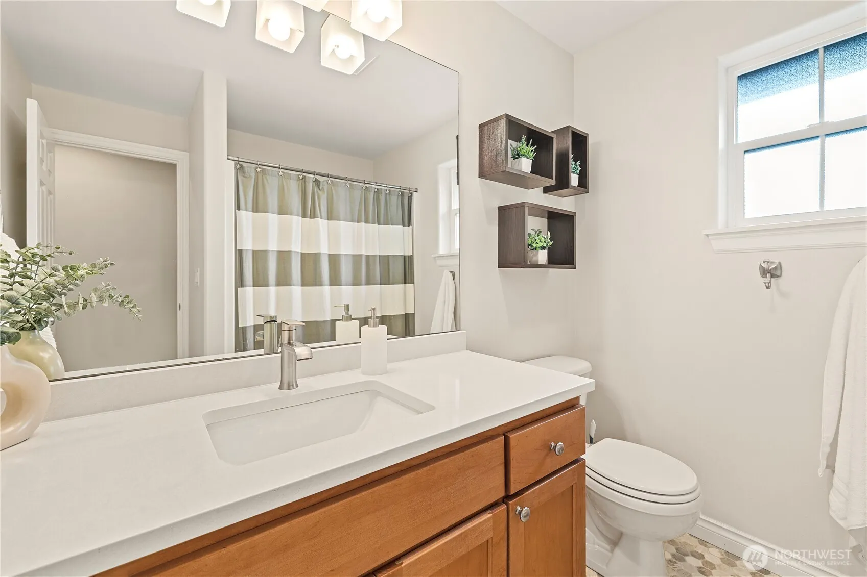 243 247th Place NE, Sammamish, WA 98074